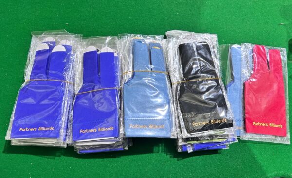 Billiard Gloves - Premium - Image 2